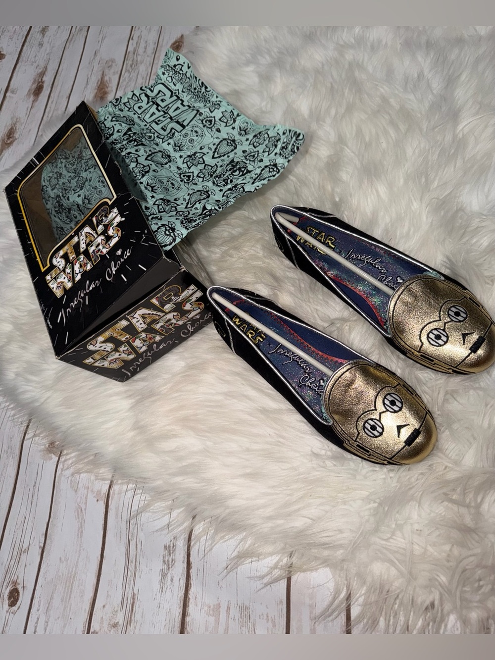 Disney Parks STAR WARS Irregular Choice C3PO Women's Loafer Shoes Size 9.5